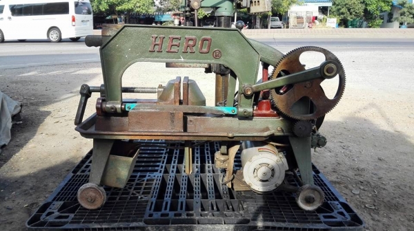 ** SOLD ** เลื่อยชัก HERO 14" ถาดกว้าง มีปั้มน้ำ ตุ้มครบ มอเตอร์ Mitsu ไฟบ้าน 220V สดแน่นมาเทสได้!!