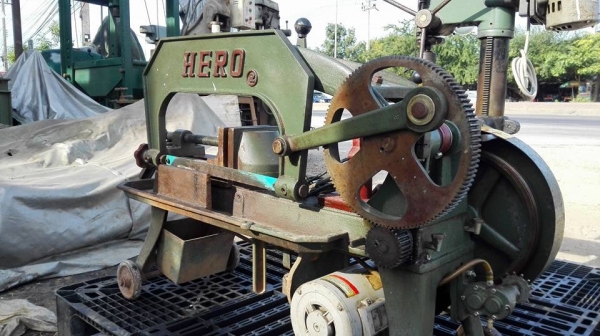 ** SOLD ** เลื่อยชัก HERO 14" ถาดกว้าง มีปั้มน้ำ ตุ้มครบ มอเตอร์ Mitsu ไฟบ้าน 220V สดแน่นมาเทสได้!!