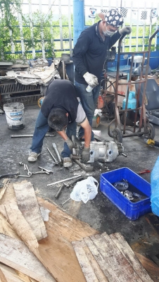 รับซ่อมระบบเกียร์ รถตัก รถเกรด รถเครน 081-7070538