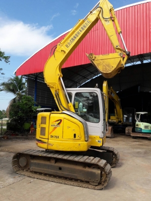 ขายค่ะ..SUMITOMO  SH75X-3  มาใหม่  เก่าญี่ปุ่น   สภาพสวย...เครื่องปั๊มดี ...เอวแน่น...ไฟฟ้าครบ...ลองระบบกันได้ทุกวันโทร  089-3818694  ดวงนภา