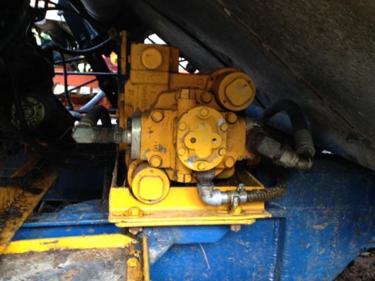 ขาย อำนวยการช่าง  เครื่อง Hino Jo8C -T  ปั้มไดกิ้น 23 ตัวเดิน Cat SK200  โซ่ดี 47 ข้อ แทร็คสวย โรลเลอร์ 11 ลูก  ราคา 690,000 อยู่สุรินทร์ 091-0206555