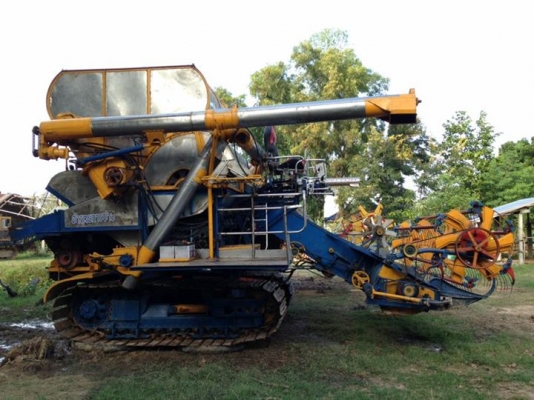 ขาย อำนวยการช่าง  เครื่อง Hino Jo8C -T  ปั้มไดกิ้น 23 ตัวเดิน Cat SK200  โซ่ดี 47 ข้อ แทร็คสวย โรลเลอร์ 11 ลูก  ราคา 690,000 อยู่สุรินทร์ 091-0206555