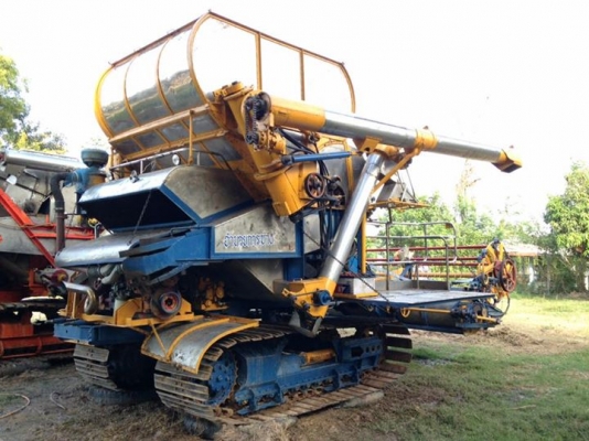 ขาย อำนวยการช่าง  เครื่อง Hino Jo8C -T  ปั้มไดกิ้น 23 ตัวเดิน Cat SK200  โซ่ดี 47 ข้อ แทร็คสวย โรลเลอร์ 11 ลูก  ราคา 690,000 อยู่สุรินทร์ 091-0206555