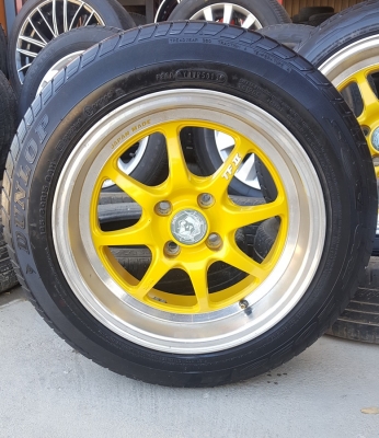 ขายล้อSOLEIL TF2 15 4รู100 หน้า7.5 พร้อมยาง 4 ล้อ ขายล้อSOLEIL TF2 15 4รู100 หน้า7.5 พร้อมยาง 4 ล้อ