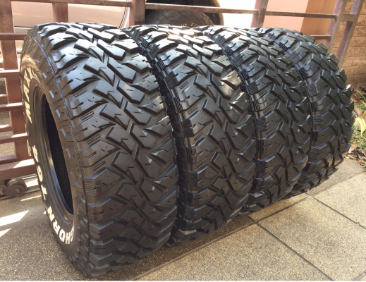 ยาง Mud Maxxis 31 10.5 R15 ปี16 ดอกเต็ม เนื้อนิ่มๆ ไม่มีปะ ราคาไม่แพง