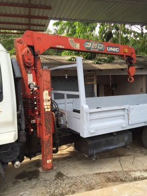ขายเครนunic3.6ตัน2ชัก3ท่อนขาสูงยังติดกับรถอยู่