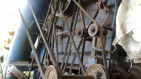 ขายตามสภาพตู้นวดข้าวเกษตรพัตนาสิงห์เปลือยจัมโบ5ฟุตครึง