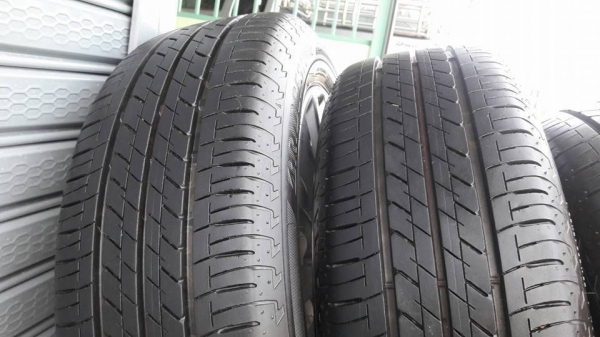 ขายล้อแม็กป้ายแดง suzuki ciaz 16" ยางปี16 สนใจติดต่อ ตาเล็ก ล้อและยางครับ 081-3747940 ขายล้อแม็กป้ายแดง suzuki ciaz 16" ยางปี16 สนใจติดต่อ ตาเล็ก ล้อและยางครับ 081-3747940