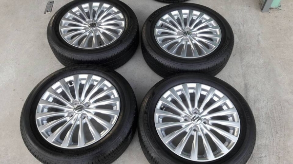 ขายล้อแม็กป้ายแดง suzuki ciaz 16" ยางปี16 สนใจติดต่อ ตาเล็ก ล้อและยางครับ 081-3747940 ขายล้อแม็กป้ายแดง suzuki ciaz 16" ยางปี16 สนใจติดต่อ ตาเล็ก ล้อและยางครับ 081-3747940