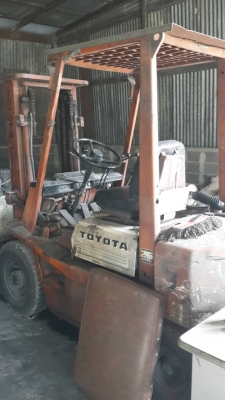 ขายรถโฟคลิฟโตโยต้า2ตันครึ่งกระบอกคู่เครื่องดีเซลพร้อมใช้งานจอดเก่าเก็บราคา110000 ขายรถโฟคลิฟโตโยต้า2ตันครึ่งกระบอกคู่เครื่องดีเซลพร้อมใช้งานจอดเก่าเก็บราคา110000