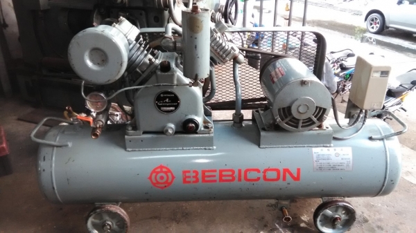 **ขายถูกๆ ปั้มลมมือสองจากญี่ปุ่น** HITACHI-BEBICON 3 แรง ถัง80ลิตร ทดสอบเรียบร้อย ทุกระบบทำงานได้ดีมากๆ นิ่งๆเงียบๆพร้อมใช้งานครับ