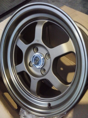 แม็กใหม่ TE37 ขอบ 15 กว้าง 8 ราคาถูก แม็กใหม่ TE37 ขอบ 15 กว้าง 8 ราคาถูก