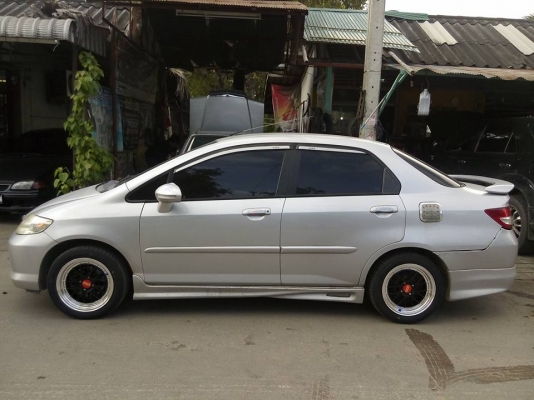 BBS LM แม็กใหม่ขอบ 15 กว้าง 7 ใส่รถ 4 รู 100 BBS LM แม็กใหม่ขอบ 15 กว้าง 7 ใส่รถ 4 รู 100