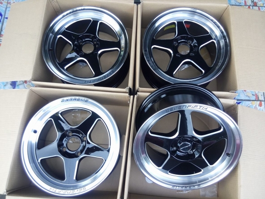 ล้อใหม่ลายเวลขอบ 15 กว้าง 7 ราคาถูกเพียง 8500 บาท ล้อใหม่ลายเวลขอบ 15 กว้าง 7 ราคาถูกเพียง 8500 บาท