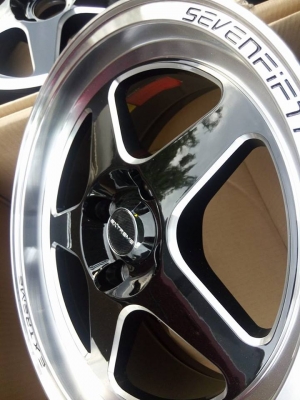 ล้อใหม่ลายเวลขอบ 15 กว้าง 7 ราคาถูกเพียง 8500 บาท ล้อใหม่ลายเวลขอบ 15 กว้าง 7 ราคาถูกเพียง 8500 บาท