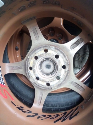 แม็กขอบ 15 ใส่รถ 4 รู 100 และ 114 ใส่ได้หลายรุ่น พร้อมยาง 6400 บาท แม็กขอบ 15 ใส่รถ 4 รู 100 และ 114 ใส่ได้หลายรุ่น พร้อมยาง 6400 บาท