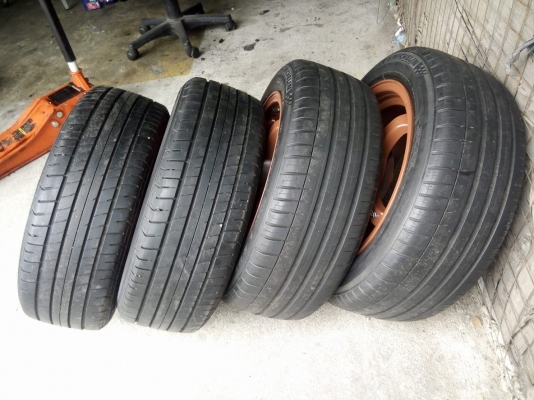 แม็กขอบ 15 ใส่รถ 4 รู 100 และ 114 ใส่ได้หลายรุ่น พร้อมยาง 6400 บาท แม็กขอบ 15 ใส่รถ 4 รู 100 และ 114 ใส่ได้หลายรุ่น พร้อมยาง 6400 บาท