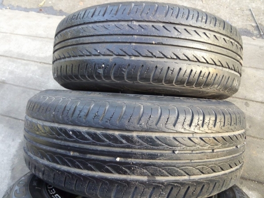 ล้อเวล 15 กว้าง 7 สภาพสวยใส ไร้ตำหนิ พร้อมยาง ล้อเวล 15 กว้าง 7 สภาพสวยใส ไร้ตำหนิ พร้อมยาง