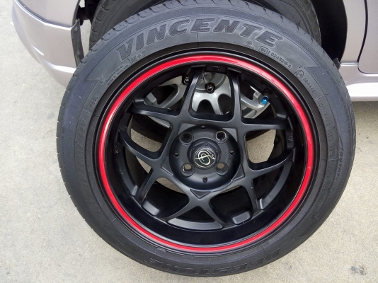 งานออโต้ออฟชั่นแม็ก D speed star 5 ขอบ 15 กว้าง 8 ออฟ 35 พร้อมยาง