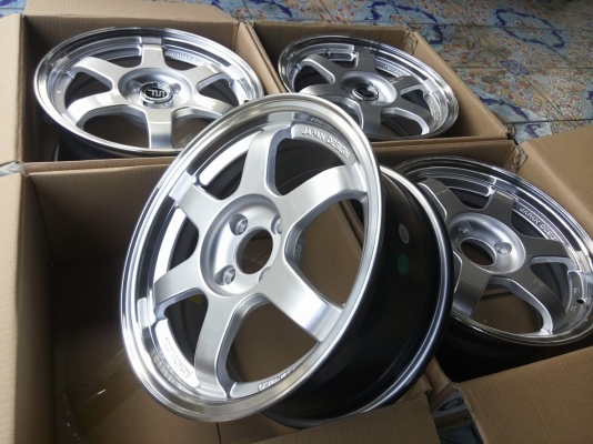 แม็กใหม่แกะกล่องลาย te37 ขอบ 15 กว้าง 7 ราคาถูก