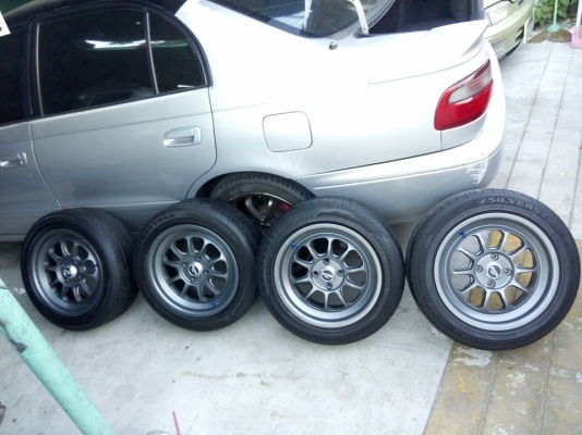 แม็กใหม่ขอบ 15 กว้าง 7 พร้อมยาง 195 55 15