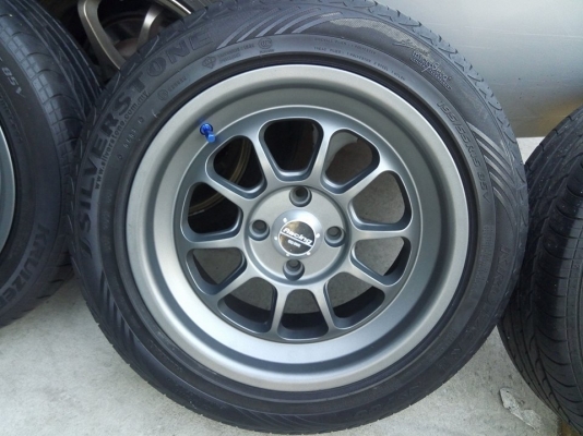 แม็กใหม่ขอบ 15 กว้าง 7 พร้อมยาง 195 55 15 แม็กใหม่ขอบ 15 กว้าง 7 พร้อมยาง 195 55 15