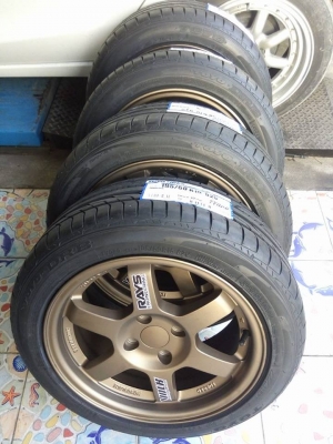 ชุดหล่อจบ แม็กใหม่ te37 พร้อมยางใหม่โตโย แถมน๊อตสี Rays ฝาครอบเบรคสี ราคา 12500 บาท ชุดหล่อจบ แม็กใหม่ te37 พร้อมยางใหม่โตโย แถมน๊อตสี Rays ฝาครอบเบรคสี ราคา 12500 บาท