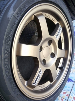 ชุดหล่อจบ แม็กใหม่ te37 พร้อมยางใหม่โตโย แถมน๊อตสี Rays ฝาครอบเบรคสี ราคา 12500 บาท ชุดหล่อจบ แม็กใหม่ te37 พร้อมยางใหม่โตโย แถมน๊อตสี Rays ฝาครอบเบรคสี ราคา 12500 บาท