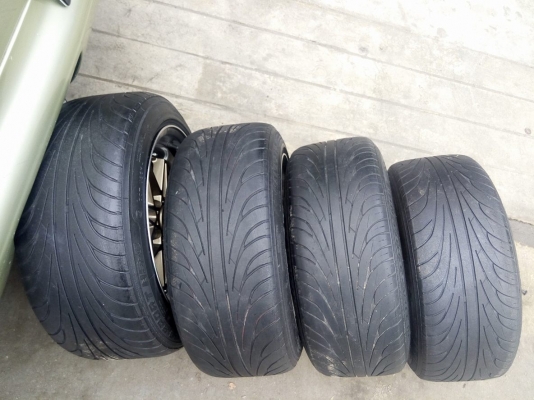 แม็กอีควิป 15 กว้าง 8 สภาพดีสีสวย เงาๆ พร้อมยาง 9400 บาท แม็กอีควิป 15 กว้าง 8 สภาพดีสีสวย เงาๆ พร้อมยาง 9400 บาท