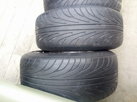 แม็กอีควิป 15 กว้าง 8 สภาพดีสีสวย เงาๆ พร้อมยาง 9400 บาท แม็กอีควิป 15 กว้าง 8 สภาพดีสีสวย เงาๆ พร้อมยาง 9400 บาท