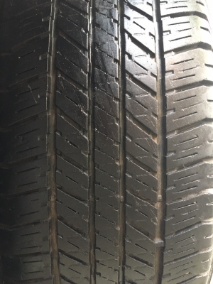 แม็ก Toyota Fortuner พร้อมยาง 265-65-17 ปี 12 แม็ก Toyota Fortuner พร้อมยาง 265-65-17 ปี 12