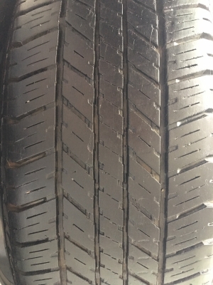 แม็ก Toyota Fortuner พร้อมยาง 265-65-17 ปี 12 แม็ก Toyota Fortuner พร้อมยาง 265-65-17 ปี 12