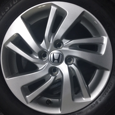 แม็กป้ายแดง Honda Jazz พร้อมยาง 175-65-15 Bridgestone