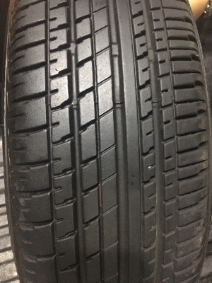 แม็กป้ายแดง Honda Jazz พร้อมยาง 175-65-15 Bridgestone
