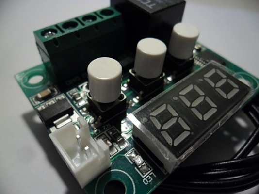 เครื่องควบคุมอุณหภูมิ 12v