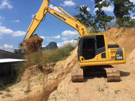 ขายรถแบคโฮ KOMATSU PC130-8 เอกสารใบแจ้งจำหน่าย ไมล์ 6387 ชม.ราคา 1650000