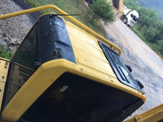 ขายรถแบคโฮ KOMATSU PC130-8 เอกสารใบแจ้งจำหน่าย ไมล์ 6387 ชม.ราคา 1650000