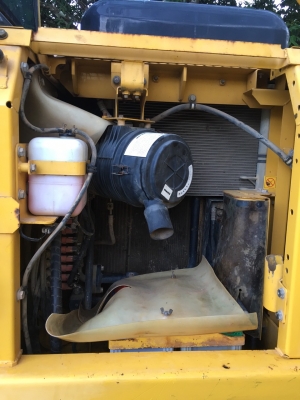 ขายรถแบคโฮ KOMATSU PC130-8 เอกสารใบแจ้งจำหน่าย ไมล์ 6387 ชม.ราคา 1650000