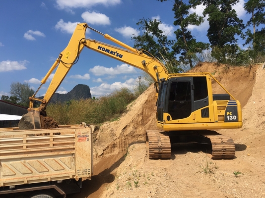 ขายรถแบคโฮ KOMATSU PC130-8 เอกสารใบแจ้งจำหน่าย ไมล์ 6387 ชม.ราคา 1650000 ขายรถแบคโฮ KOMATSU PC130-8 เอกสารใบแจ้งจำหน่าย ไมล์ 6387 ชม.ราคา 1650000
