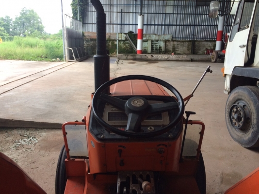 รถไถคูโบต้า ZL 3202