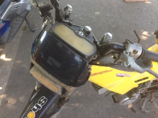 โนวา 5เกียร์ . มีทะเบียนโอน. ภาษีขาดเกิน3ปี.  ราคา 2900