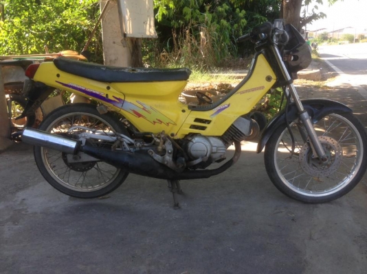 โนวา 5เกียร์ . มีทะเบียนโอน. ภาษีขาดเกิน3ปี.  ราคา 2900