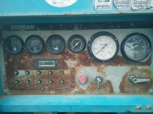 ปั๊มลม ยี่ห้อ Airman รุ่น PDSJ750S ทำลม 21 บาร์