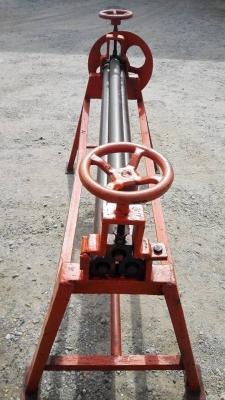 ** SOLD ** แท่นม้วนมือหมุน ขนาด 5 ฟุต 150 cm ม้วนสังกะสี/อลูมิเนียม/เหล็กบาง เอางานมาเทสได้