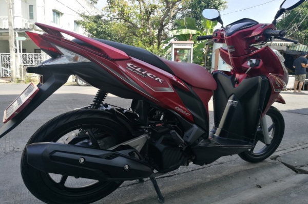 Click 125i 2014 ตัวTop รถบ้านแท้ เจ้าของคนเดียว เล่มชุดโอนครบ