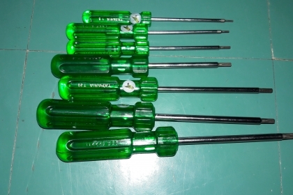 ขายไขควงหัวหกเหลี่ยมชุด7ตัวTAPARIA MADE IN INDIA.เก่าเก็บ