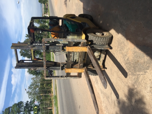 ขายรถโฟล์คลิฟ komatsu รุ่น16 ขายรถโฟล์คลิฟ komatsu รุ่น16