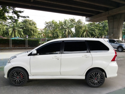 2013 toyota avenza 1.5s topสุด สีขาว รถมือเดียวสวย สภาพป้ายแดง