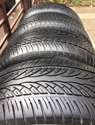 ยาง Sunny 265 50 20 กลางปี15 ดอกเต็ม เนื้อนิ่มๆ ราคาไม่แพง ยาง Sunny 265 50 20 กลางปี15 ดอกเต็ม เนื้อนิ่มๆ ราคาไม่แพง