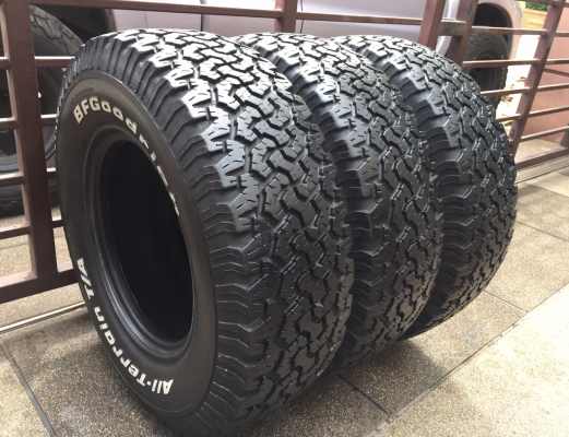 ยาง All BF Goodrich 265 75 16 กลางปี11 3เส้น ดอกเต็มยังพอมีหนวด ไม่มีปะ ราคาไม่แพง